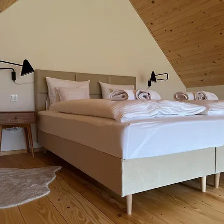 Sloneczny Stok 펜션 Malastow